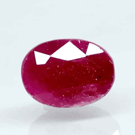 Natural Purplish Red Ruby |15H00| Certified Unheated | Oval Mixed Cut Report No. 9581D38685