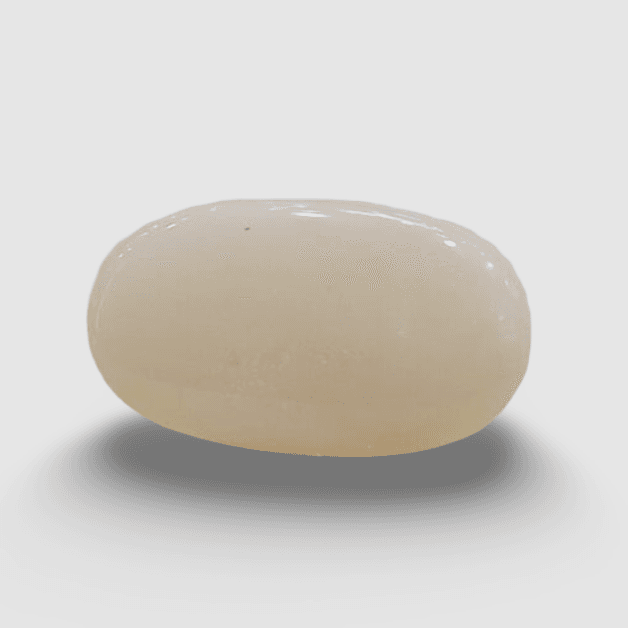 Natural White Opal|8H00| 5.22 Ratti | Oval Cabochone | Certified No. IGCDKBAJ42991