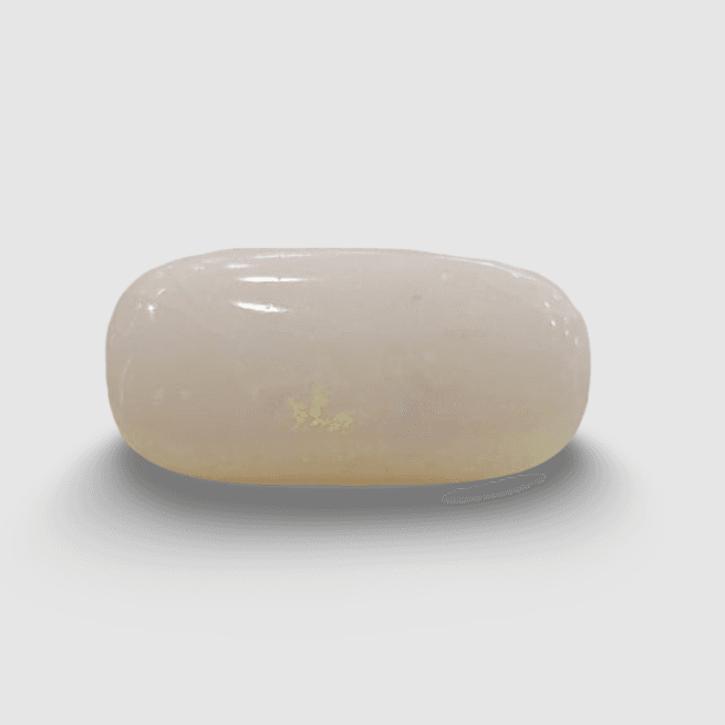 Natural White Opal|16H00| 5.50 Ratti | Oval Cabochone | Certified No. IGCDKBAJ43015