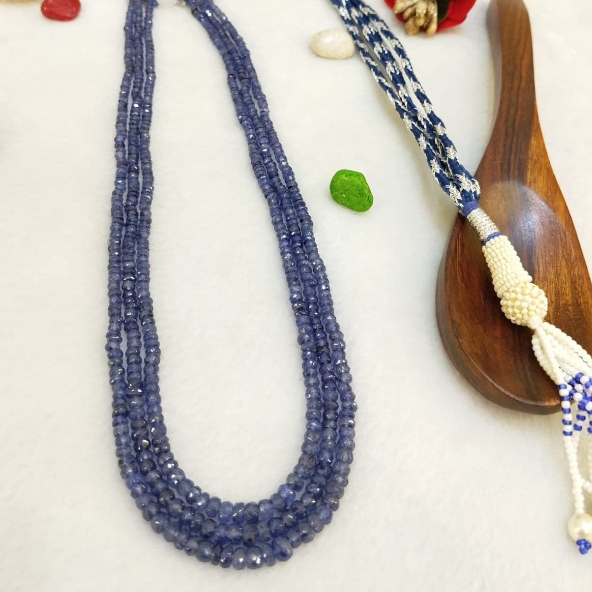Natural Three Line Blue Sapphire Necklace: A Timeless Masterpiece of Elegance